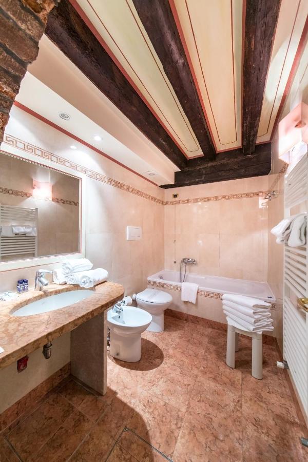 Momolo Appartement Venetië Buitenkant foto